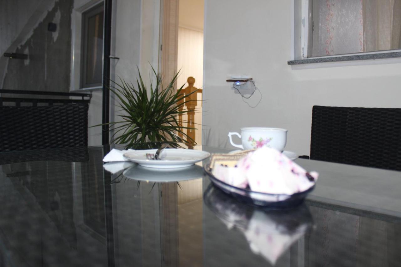 Guest House Katerina 库塔伊西 外观 照片